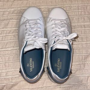 AUTHENTIC Valentino Garavani Rockstud Sneakers, Size 42